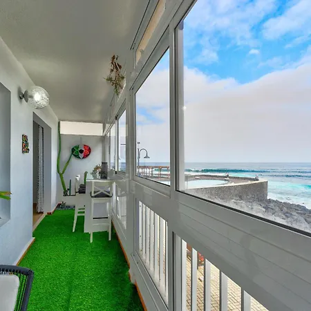 1st Line Sea View 3 In Tenerife 92m2 Бахамар